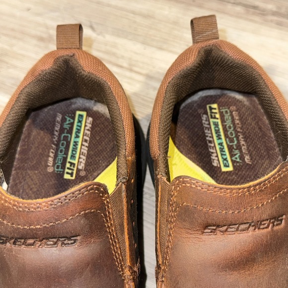 Skechers 66146 Relaxed Fit Expended Seveno Leather Slip On Shoes Men Size US 9 main image 8
